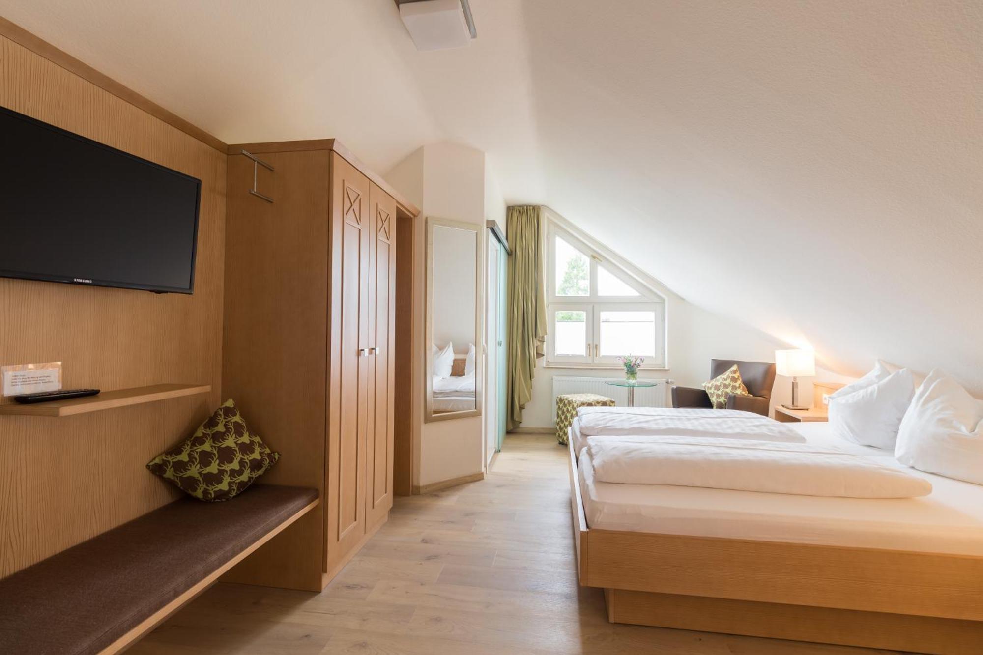 Gaestehaus Burgblick Bisingen Quarto foto